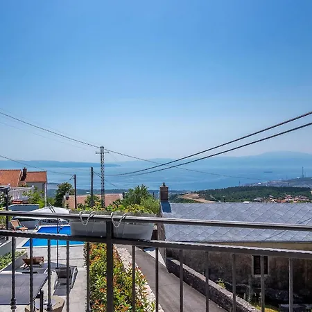Holiday home Leticija Hreljin