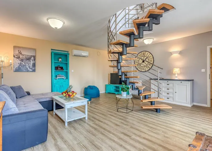 Holiday home Leticija Hreljin