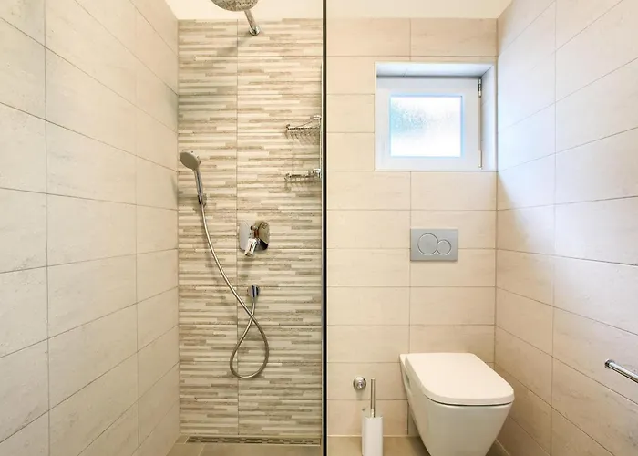 Leticija 別荘 Hreljin